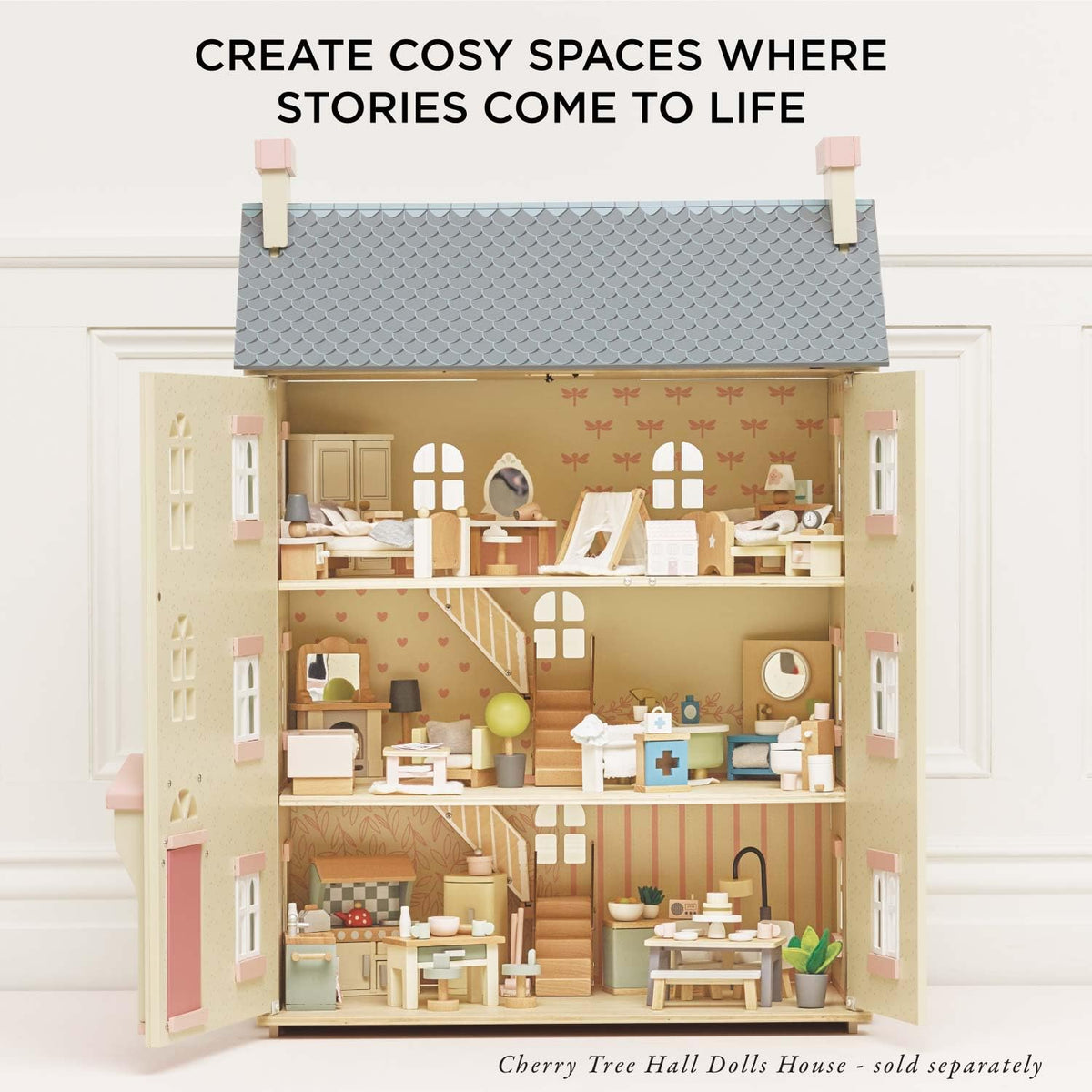Le Toy Van - SugarPlum Wooden Bedroom Set | Dolls House Accessories Play Set For Dolls Houses | Girls and Boys Doll House Furniture Sets - Suitable For Ages 3+, Daisylane Child Bedroom (ME061)