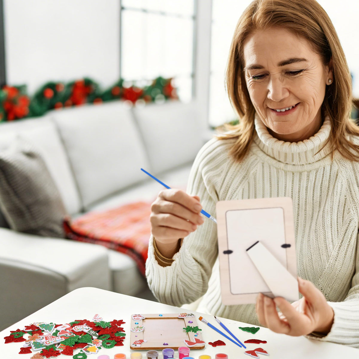 Fovths 36 Packs Christmas Picture Frame Painting Craft Kit Wooden DIY Photo Frame with 250 Foam Stickers Brushes Set Holiday Art Party Favor DIY Paint and Decorate