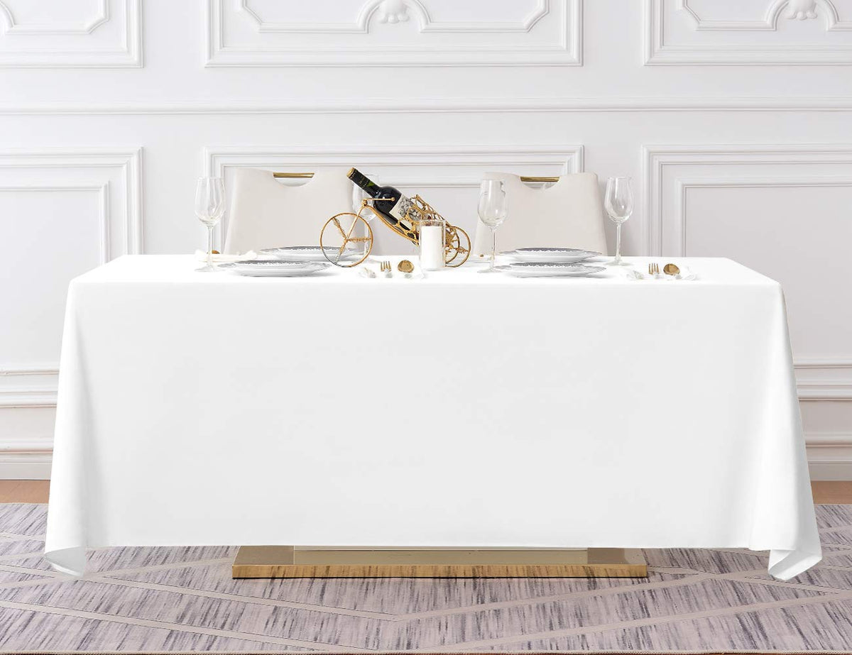 Surmente 2 Pack White Rectangle Tablecloth 90 x 132-inch Rectangular Polyester Table Cloth for Weddings, Banquets, or Restaurants