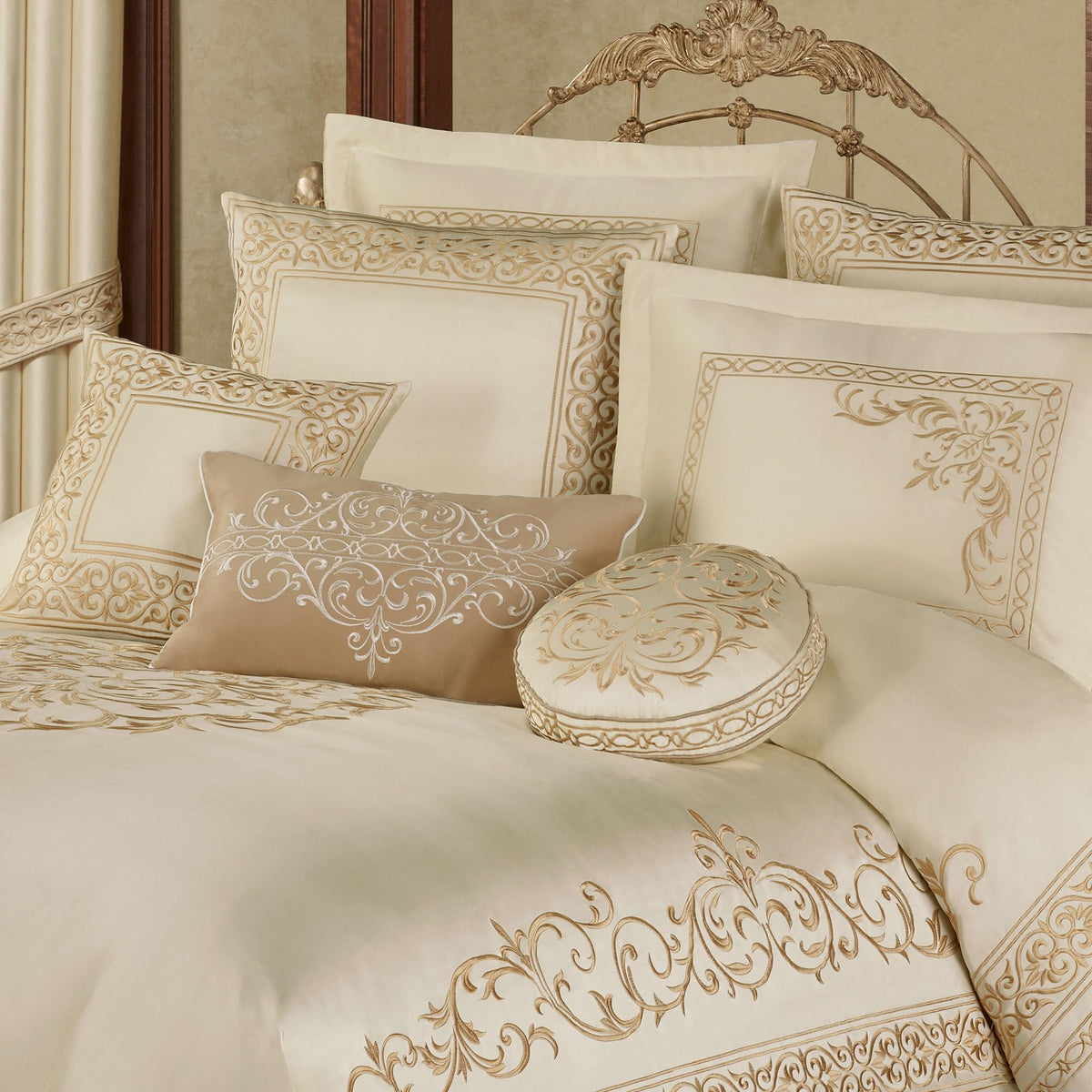 Touch of Class Versailles Luxury Comforter, Classic Pearl, Queen, 11 Pc Set
