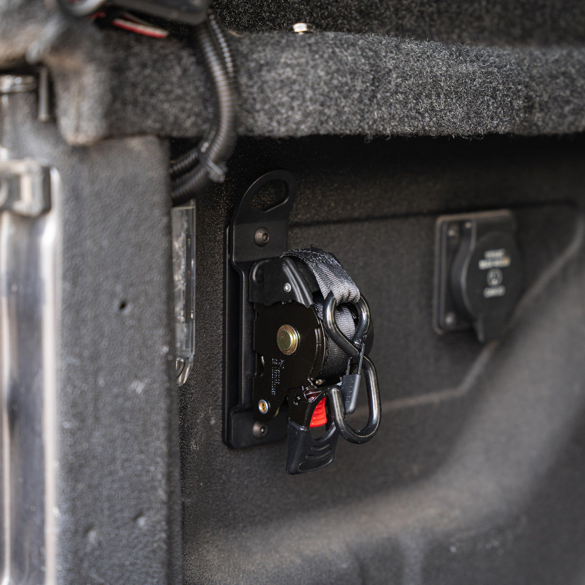 Integral Straps - Four Pack - Bed Mounted Retractable Tie Down Straps - Compatible with RAM 2500/3500 (2019+)