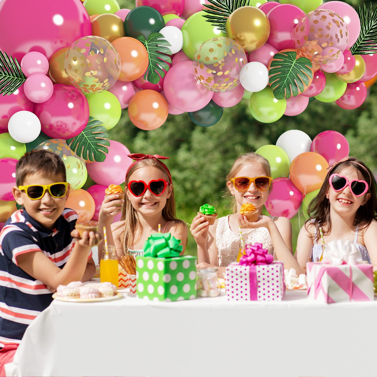 146Pcs Tropical Balloons Garland Arch Kit, Hawaiian Luau Tropical Aloha Flamingo Party Decorations Hot Pink Fruit Green Rose Gold Confetti Balloons Palm Leaves Birthday Baby Shower Wedding Supplies