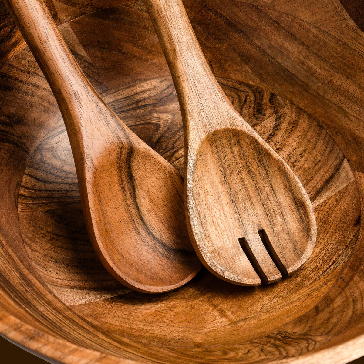 Public House Large Wooden Salad Bowl Set 12.5 Inch with Serving Utensils, Tray Lid and Carry Strap. Acacia Wood Large Salad Bowls Ideal for Fruits and Dishes, Wooden Bowls for Food, Serving Bowl